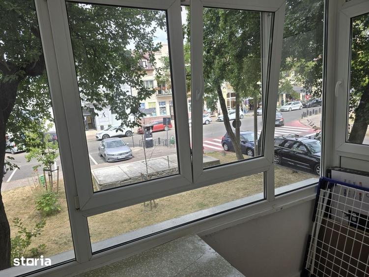 Apartament cu 2 camere de inchiriat zona ?coala nr. 3 - etaj 1 - 1