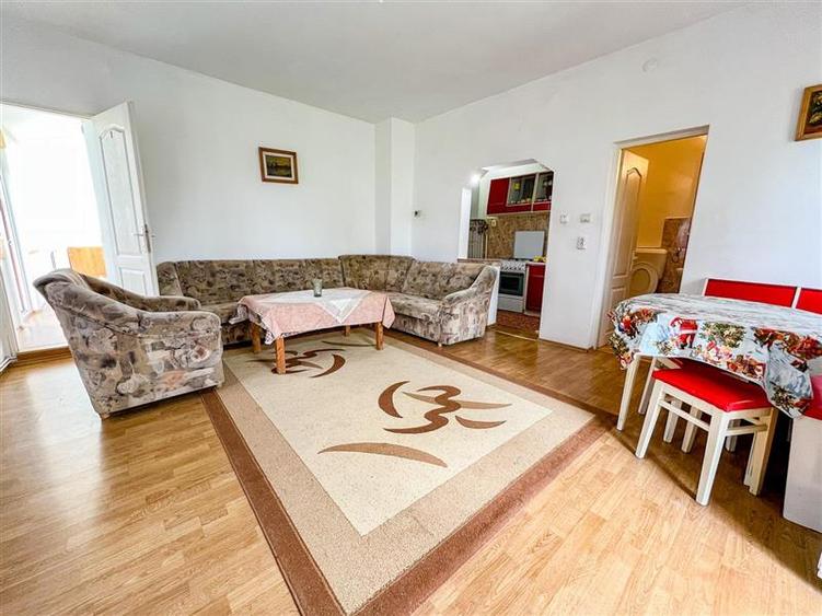 Spațiu comercial, de 156 mp, în Central