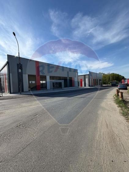 Spațiu industrial, de 570 mp, în Nord