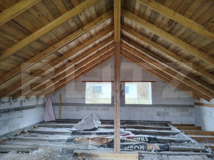 Casă individuală cu 4 camere cu Teren 1360 Mp în Așchileu Mare