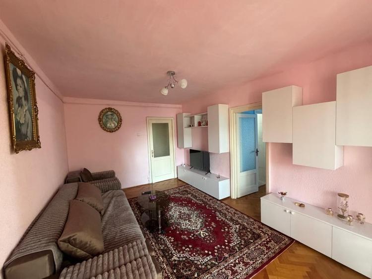 Apartament cu 2 camere decomandat, mobilat în George Enescu