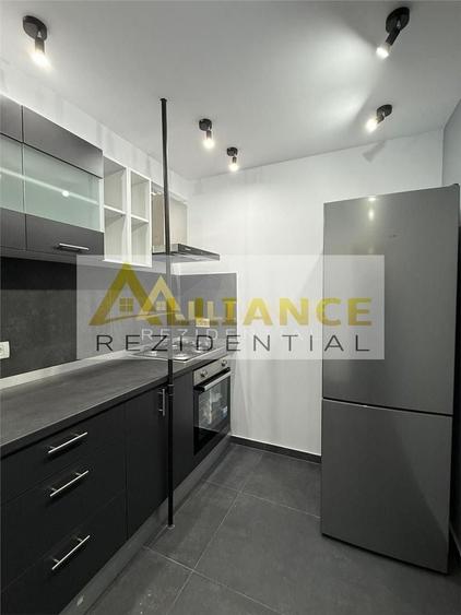 Apartament cu 2 camere decomandat în Eroii Revoluției