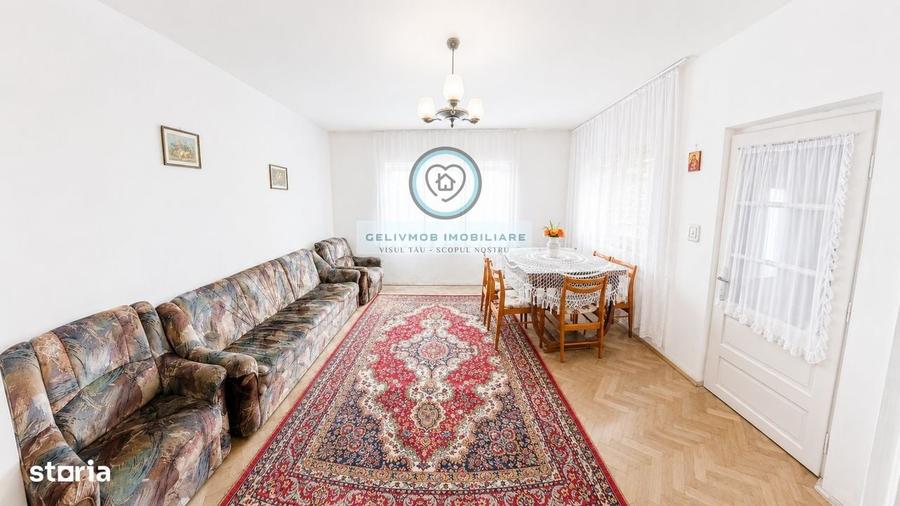 Casă cu 4 camere în Boldești