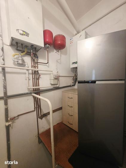 Inchiriez apartament 3 camere cu gradina - 1