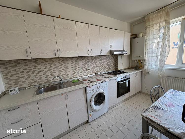 Apartament cu 2 camere decomandat în Metalurgiei