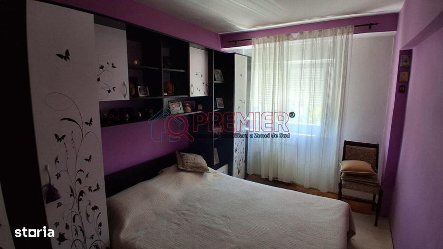 Apartament cu 4 camere decomandat în Octavian Goga