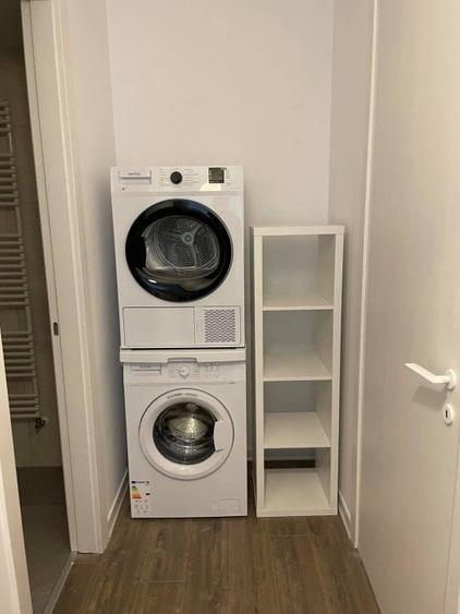 Apartament cu 3 camere semidecomandat în Aviației