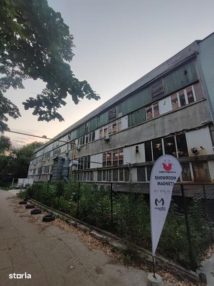 Spațiu comercial, de 1,237 mp, în Berceni