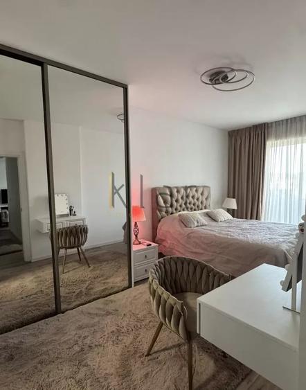 Apartament cu 3 camere semidecomandat în Mărăști