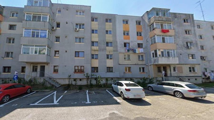 Apartament cu 2 camere decomandat în Trivale
