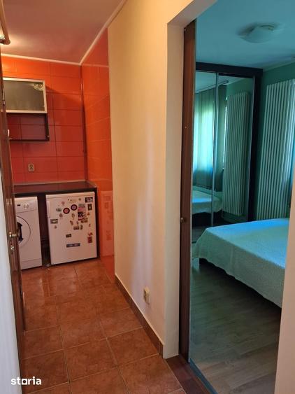 Apartament cu 3 camere decomandat în Unirii Sud