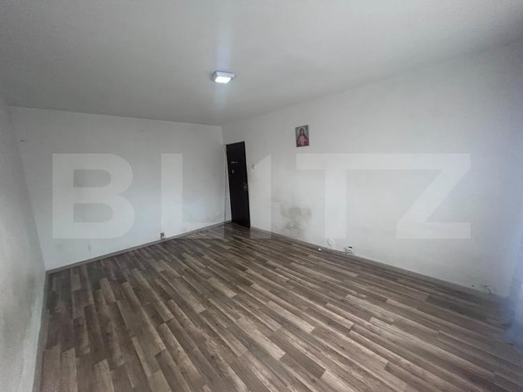 Apartament cu 2 camere decomandat în Cornitoiu