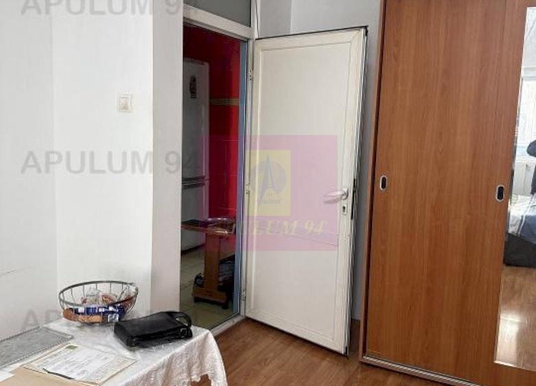 Garsonieră decomandată în Ferentari