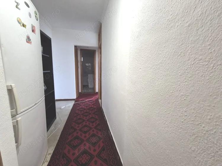 Apartament cu 3 camere decomandat, mobilat în Exercițiu