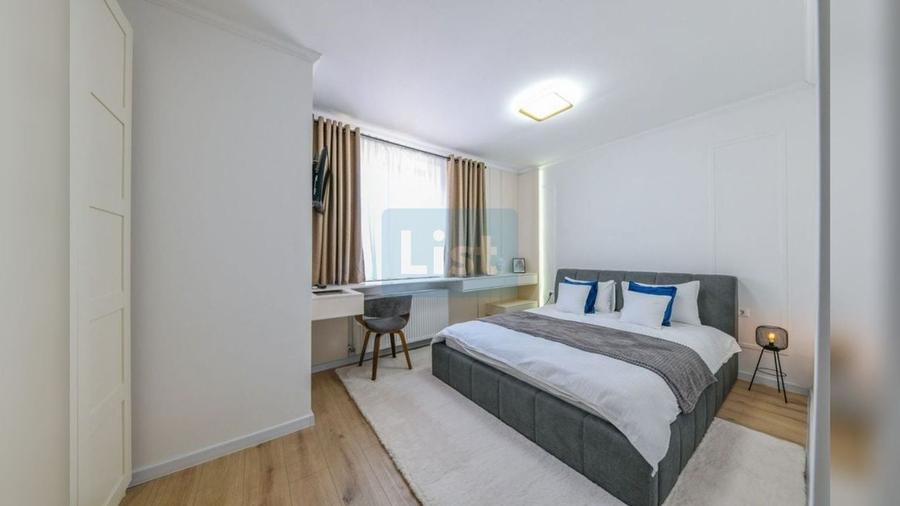 Apartament cu 3 camere semidecomandat în Ultracentral