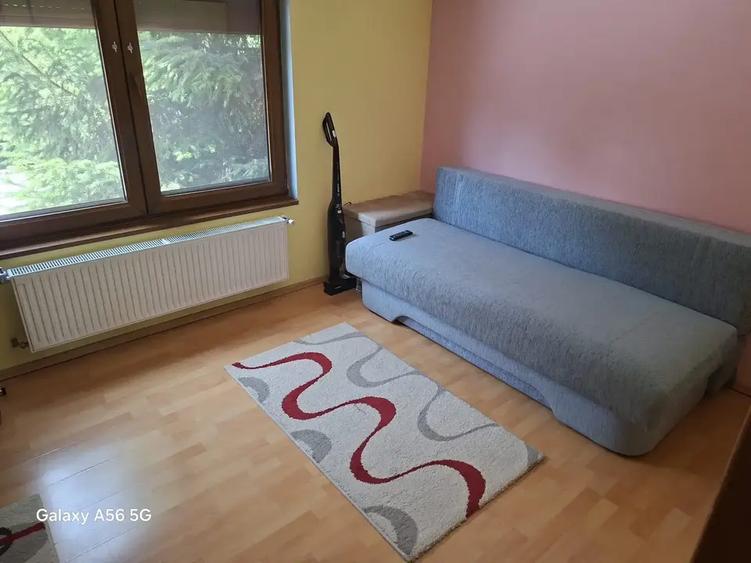 Casă individuală cu 3 camere cu Canalizare în Vest