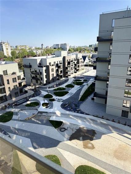 Apartament cu 3 camere decomandat în Albert