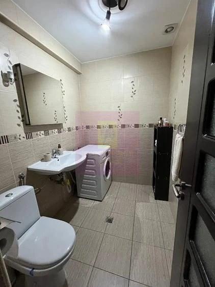 Apartament cu 3 camere decomandat în Colentina