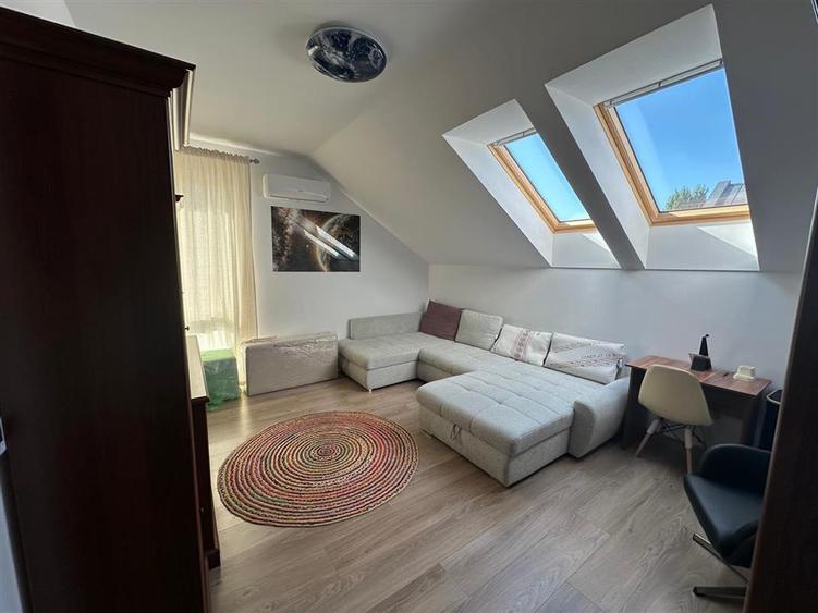 Apartament cu 2 camere decomandat în Dâmbovița