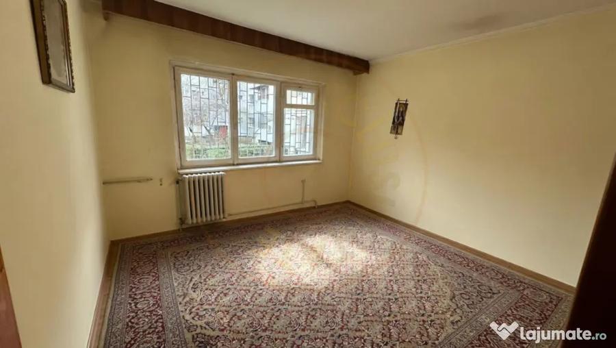Apartament cu 2 camere decomandat în Popa Șapcă