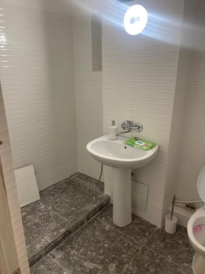 Inchiriez apartament 2 camere si birou - 16