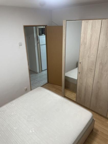 Apartament cu 2 camere decomandat în Tei