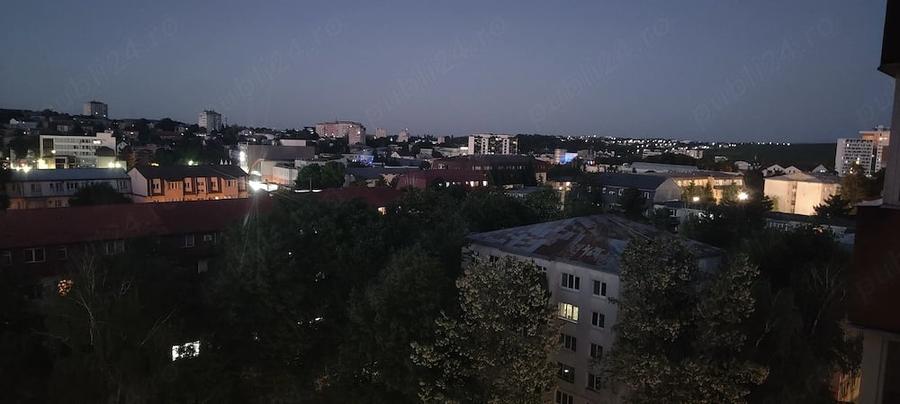 Apartament cu 2 camere decomandat în George Enescu