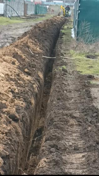 Teren de 570 mp, în Vânători