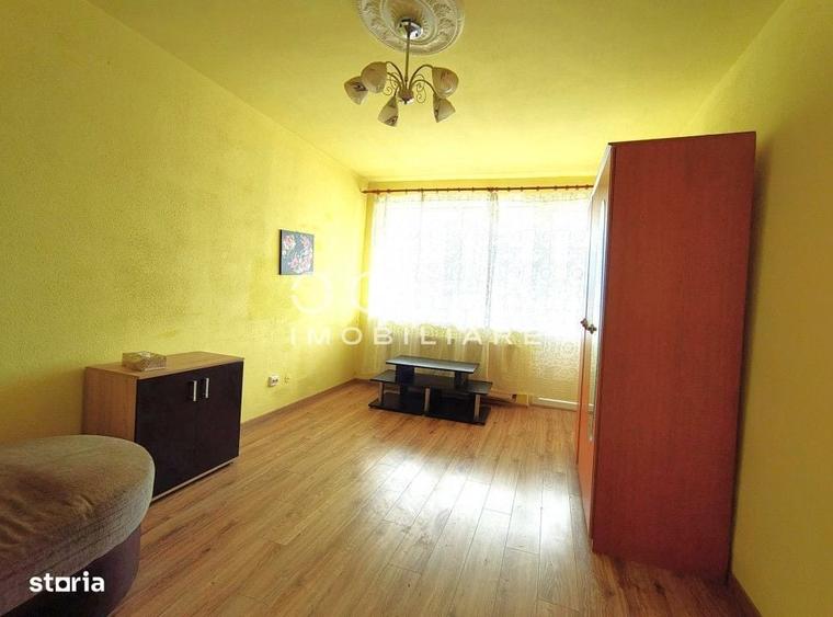 Apartament cu 2 camere decomandat în Mihai Viteazul