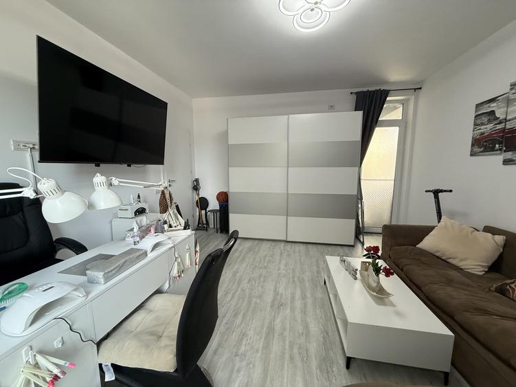 Apartament cu 2 camere decomandat, mobilat în Giroc
