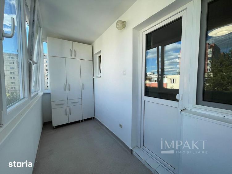 Apartament cu 3 camere decomandat, mobilat în Plopilor