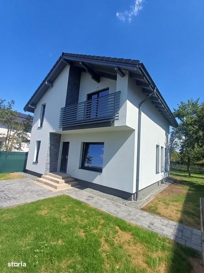 Casă cu 3 camere cu Teren 540 Mp în Central