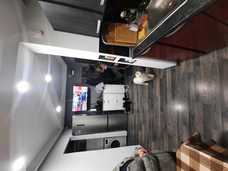 Apartament cu 2 camere decomandat în Lipovei