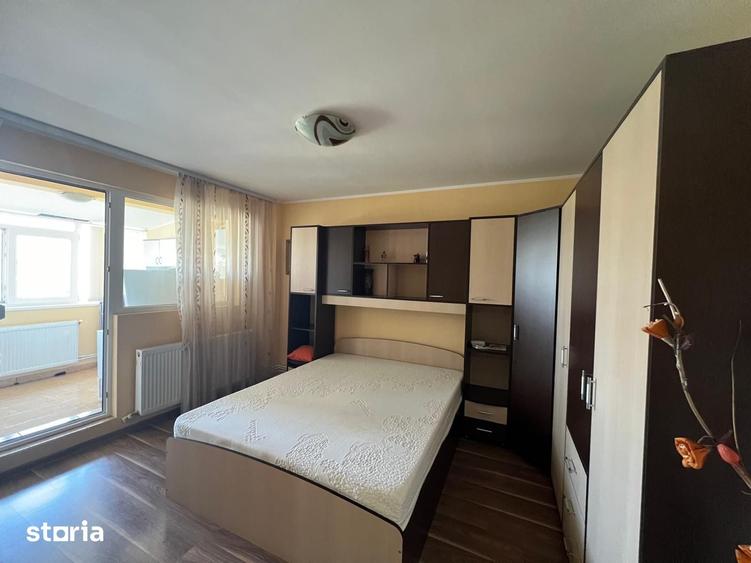 Apartament cu 2 camere în Micro 14