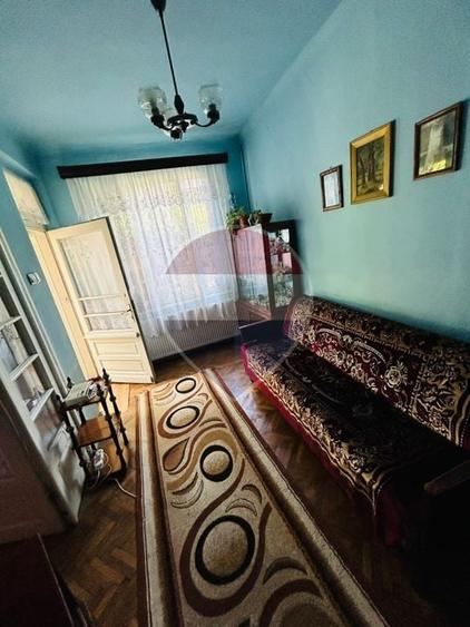 Casă cu 2 camere cu Teren 77 Mp în Central