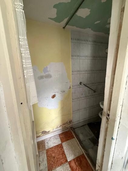 Casă cu Teren 350 Mp în Eroilor
