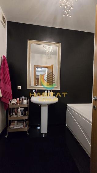 Apartament cu 2 camere decomandat în Văcăresti
