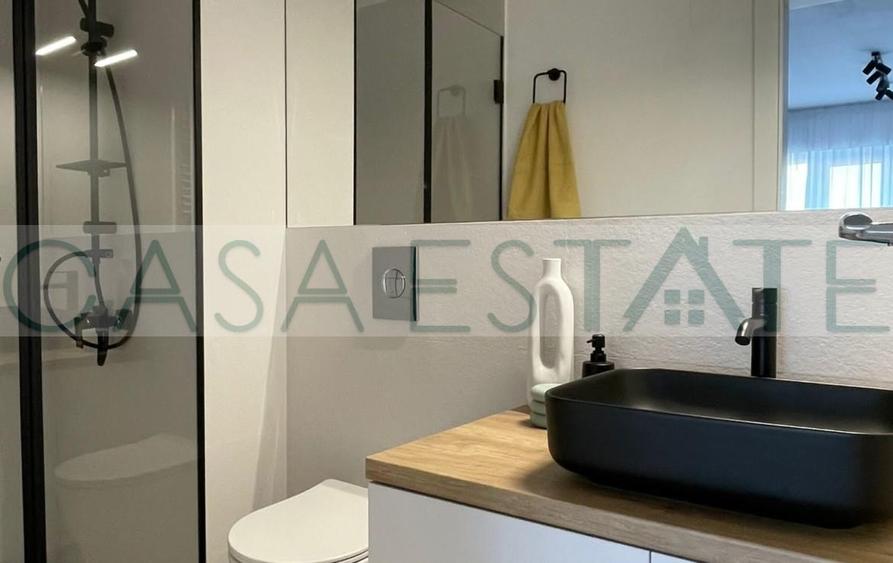 Apartament cu 2 camere semidecomandat în P-ța Romană