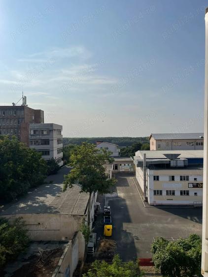 Apartament cu 3 camere decomandat în Ultracentral
