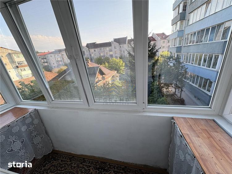 Apartament cu 2 camere semidecomandat în Central
