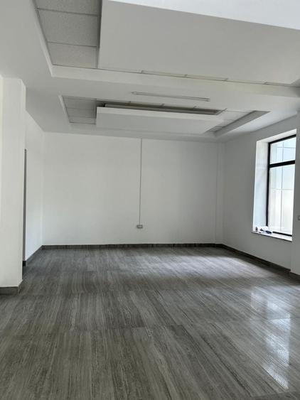 Spațiu comercial, de 70 mp, în Exterior Vest