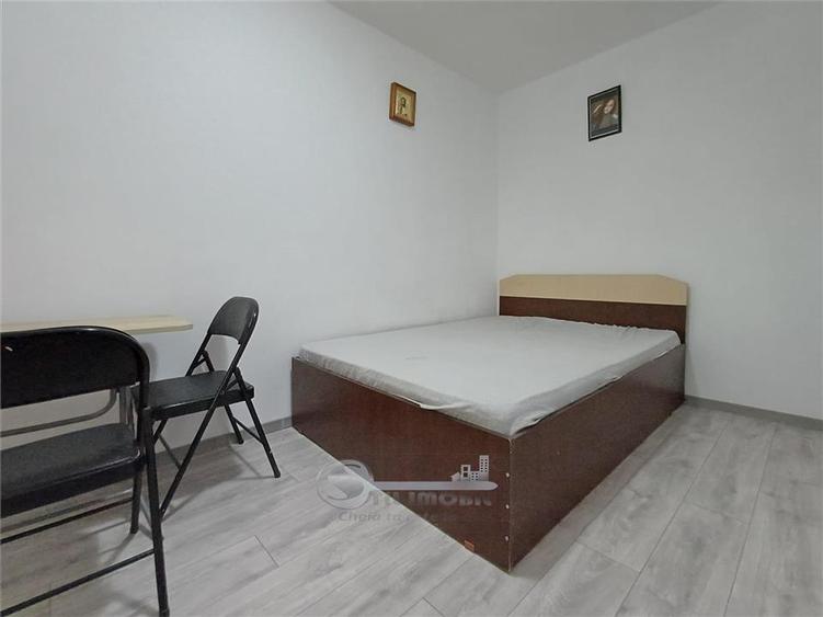 Apartament cu 2 camere semidecomandat, mobilat în Primăverii