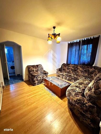 Apartament cu 3 camere semidecomandat în Fortuna