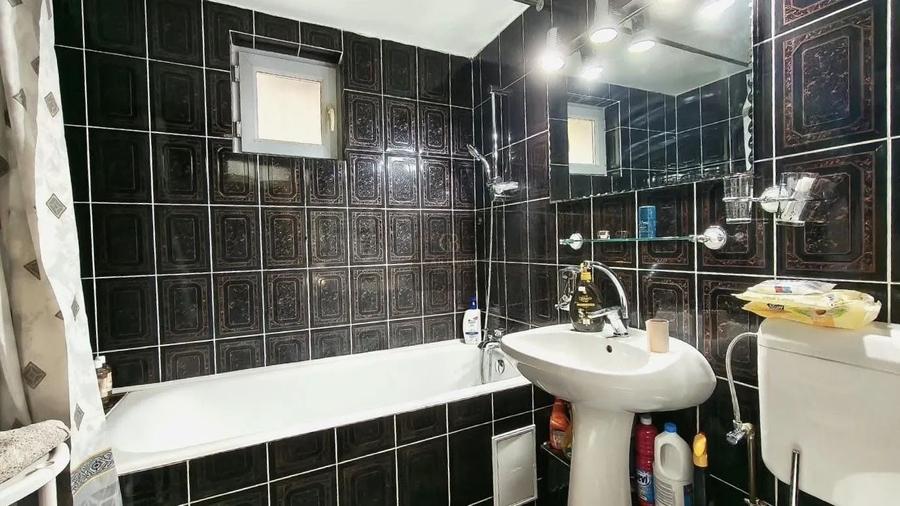 Apartament cu 2 camere semidecomandat în Rahova