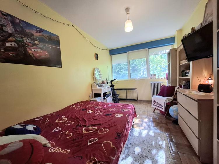 Apartament cu 3 camere decomandat, mobilat în Basarabia