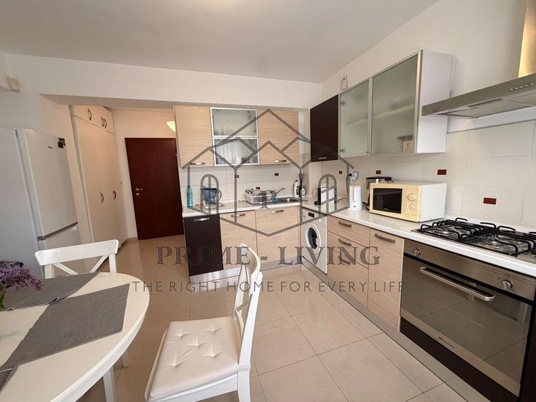 Apartament cu 3 camere, mobilat în Primăverii