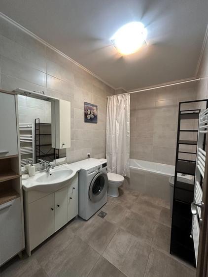 Apartament cu 2 camere decomandat în Florești