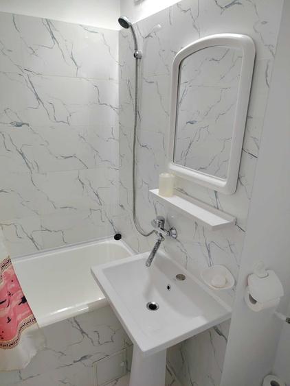 Apartament cu 2 camere semidecomandat în Brătianu