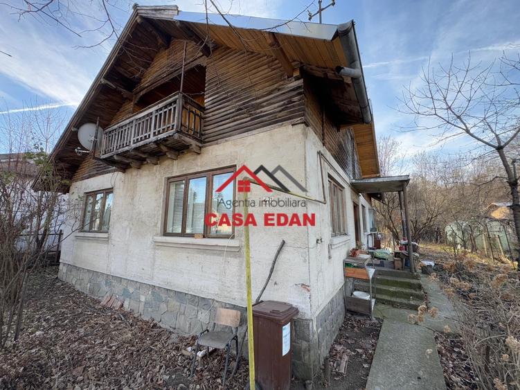 Casă individuală cu 5 camere cu Teren 874 Mp în Câmpina