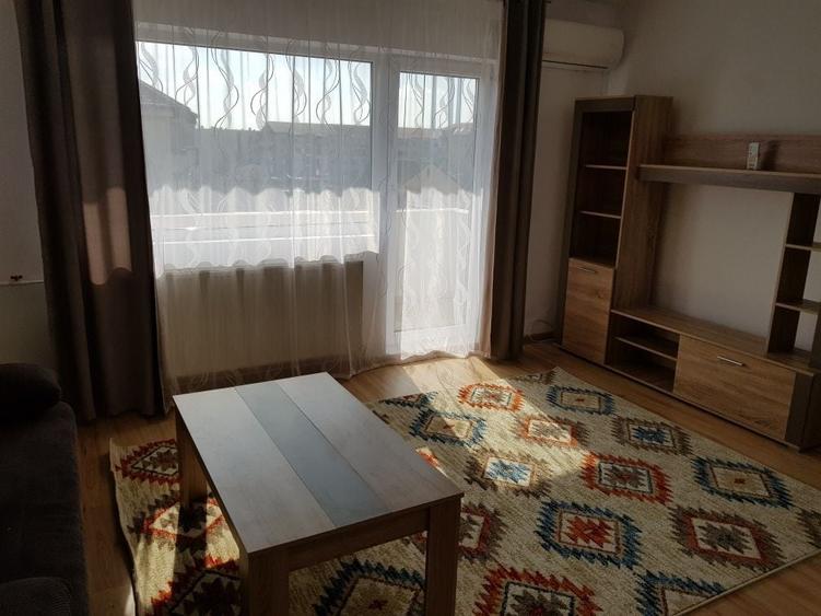 Apartament cu 2 camere decomandat în Șagului